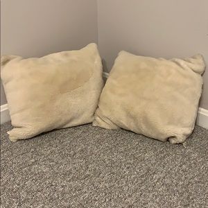 Decor Pillows